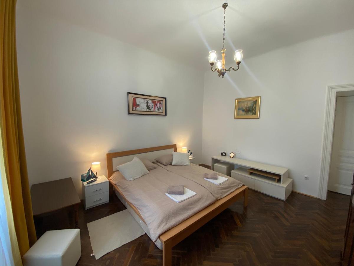 Apartman Andela Pula Centar Luaran gambar
